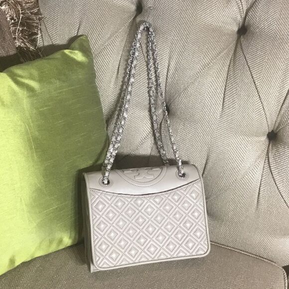 TORY BURCH FLEMING QUILTY CROSSBODY BAG - Picture 10 of 16